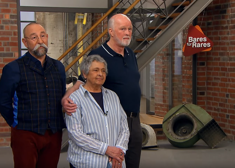 Bares für Rares: Ein älteres Paar aus NRW verkauft einen Ring für eine horrende Summe.