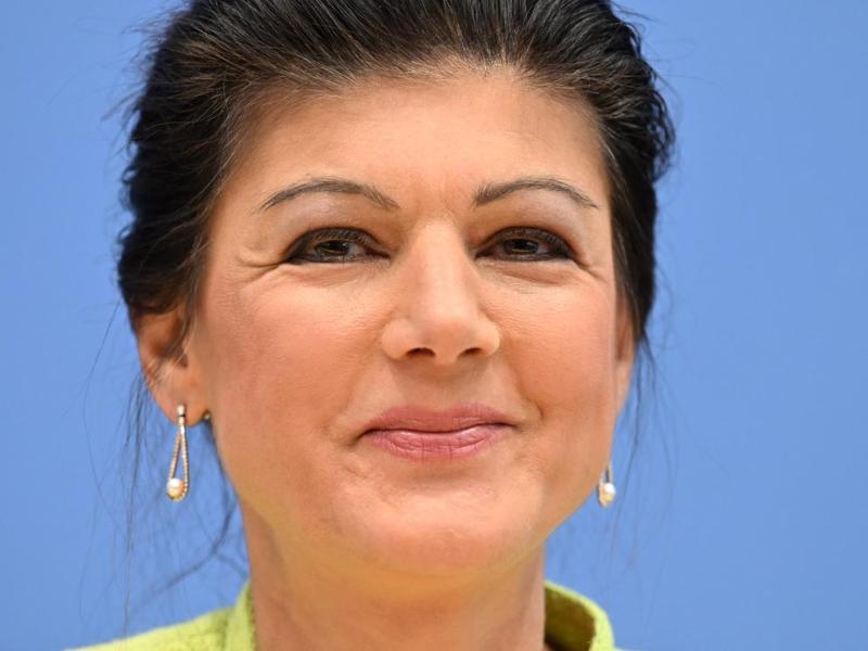 Sahra Wagenknecht räumt schon ab.