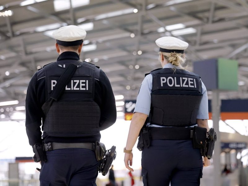 Polizei am Flughafen Köln/Bonn
