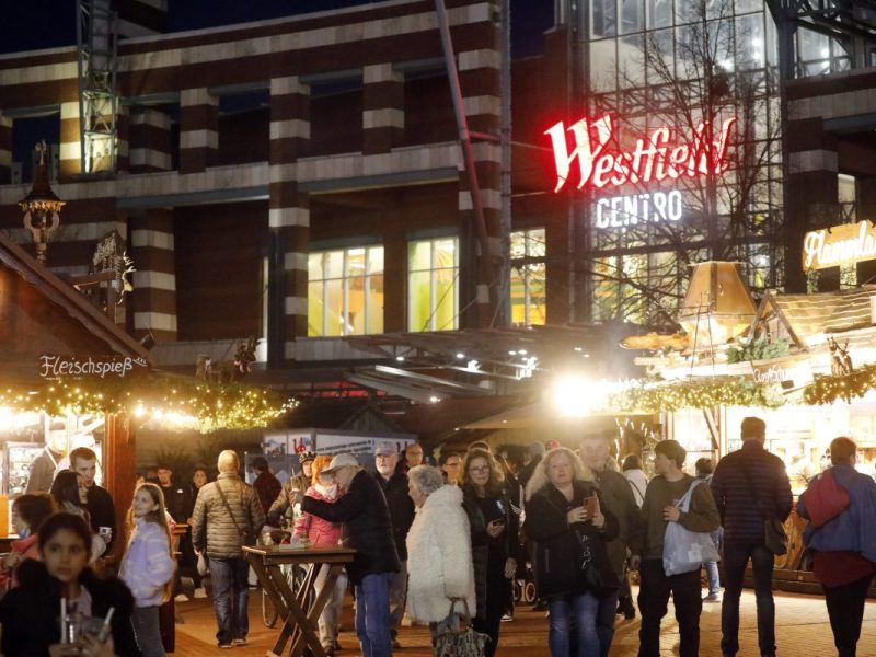 Weihnachtsmarkt am Centro Oberhausen.