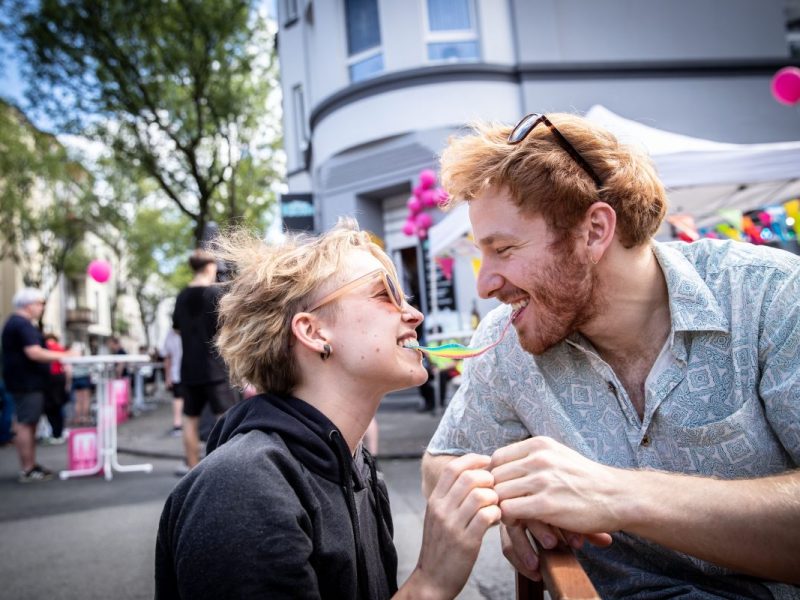 Paar beim Tag der Trinkhallen