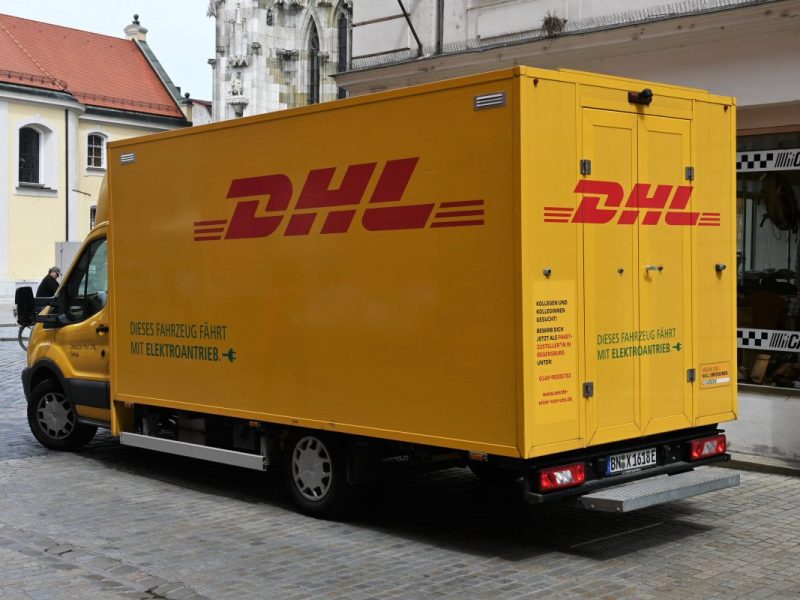 Auch die DHL und Deutsche Post sind betroffen.