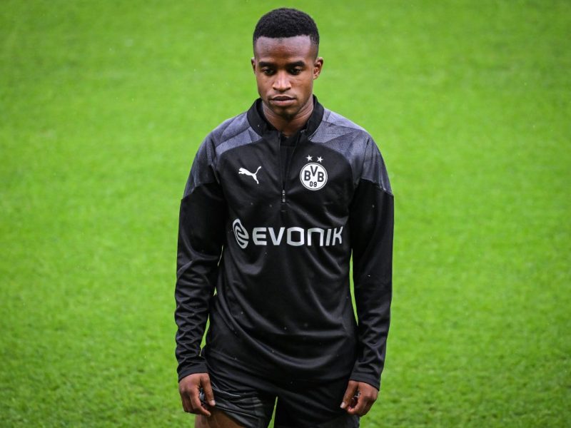 Youssoufa Moukoko bekommt bei Borussia Dortmund aktuell wenig Spielzeit.