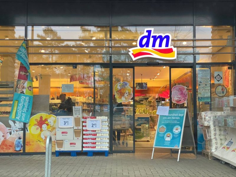 dm: Ein Geheimnis wird gelüftet.