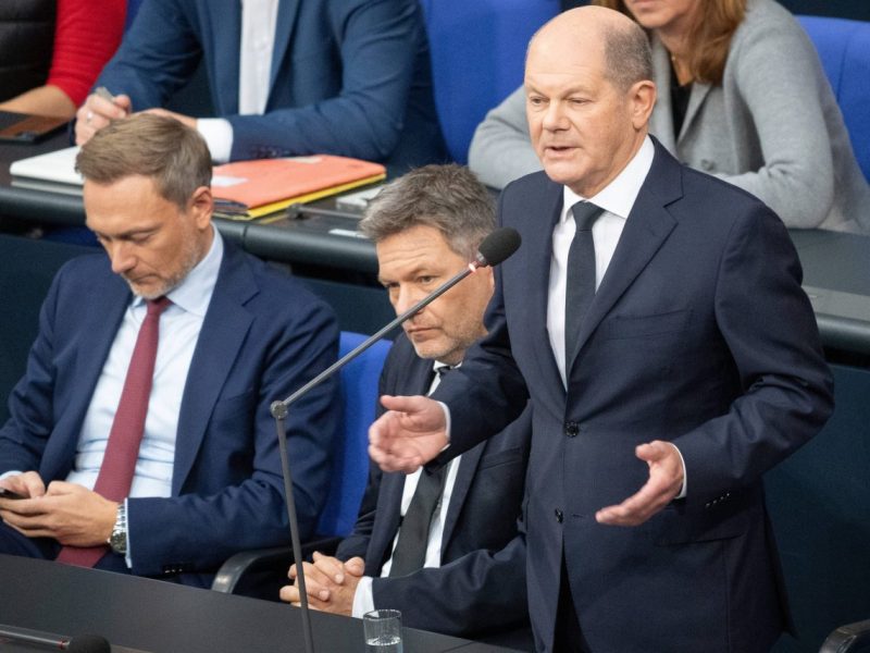 Milliarden-Ausgaben trotz Haushaltskrise?