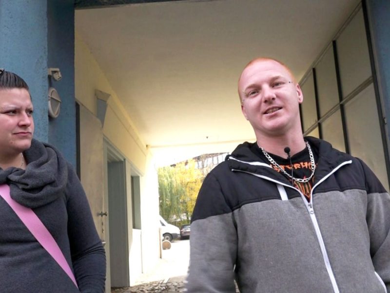 Die Bürgergeld-Empfänger Franziska und Patrick lassen sich von der RTL2-Kamera begleiten.