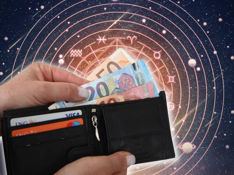 Horoskop: Diesen Sternzeichen drohen finanzielle Sorgen.