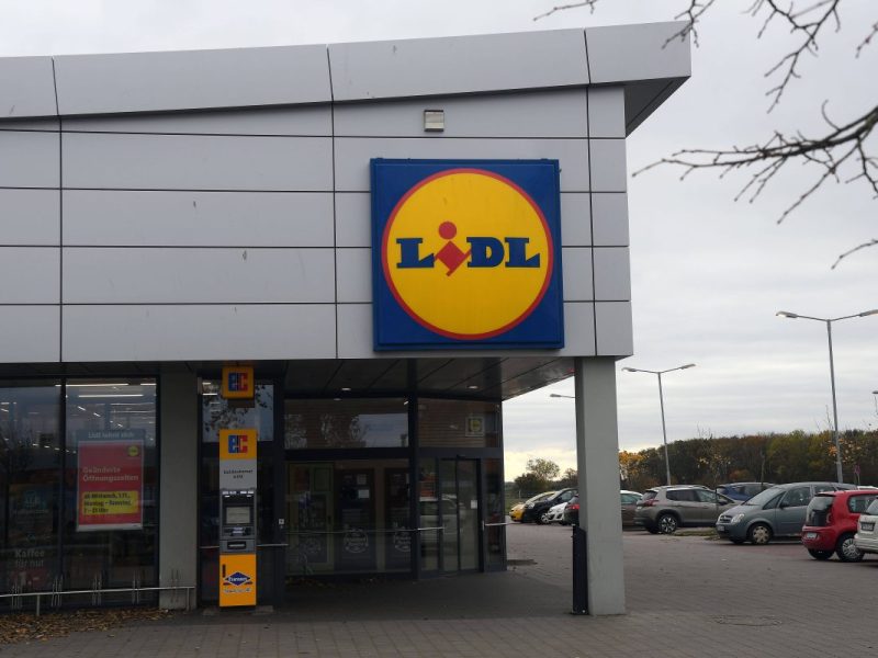 Lidl in NRW hat leere Kühlregale, deswegen ist Kundin sehr verwundert. (Symbolbild)