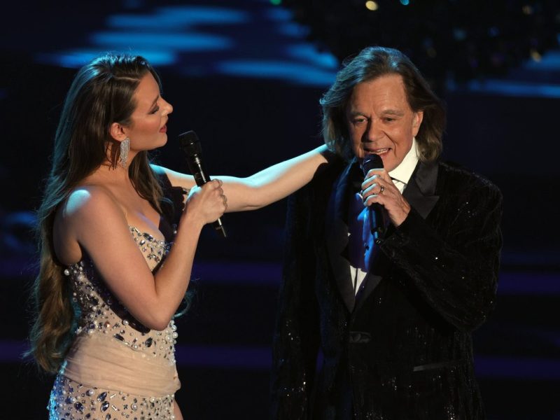 Jürgen Drews kehrte mit Tochter Joelina auf die Bühne zurück.