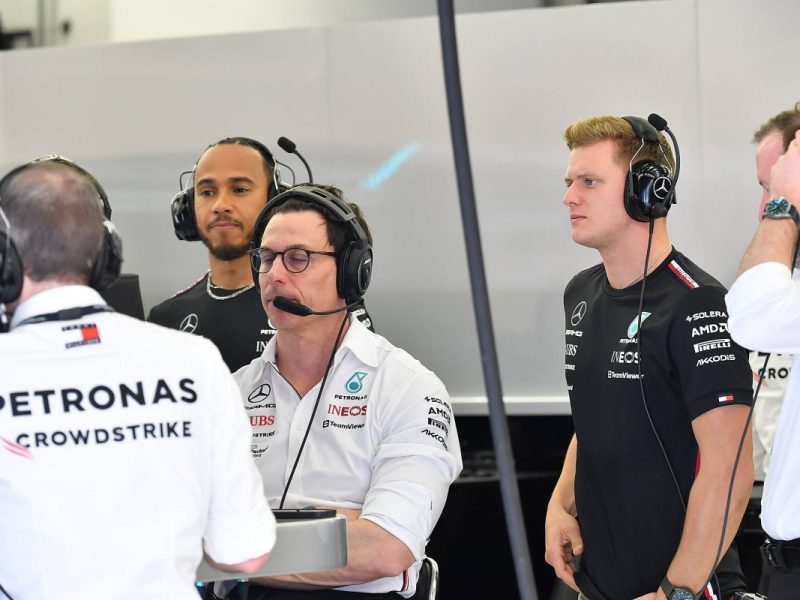 Formel 1 Mercedes Hamilton Wolff