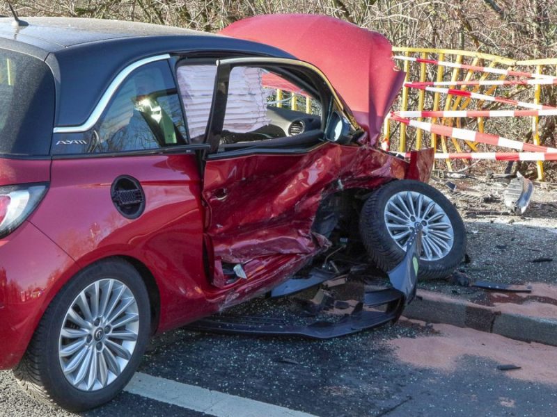 In Düsseldorf kam es am Sonntag (14. Januar) zu einem tödlichen Verkehrsunfall.