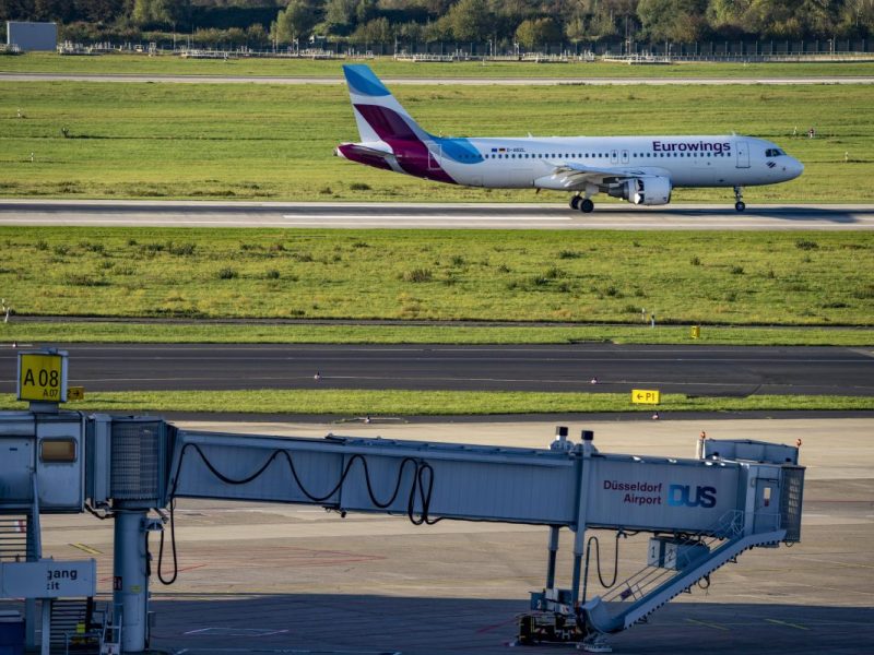 Am Flughafen Düsseldorf wird es im Sommer eine Änderung geben.