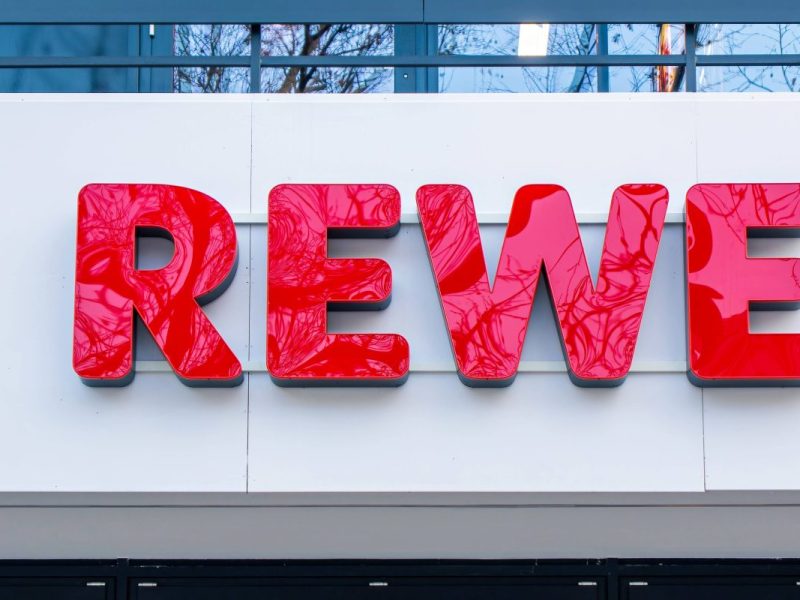 Edeka und Rewe führen in dieser Filiale Sonder-Kassen ein.