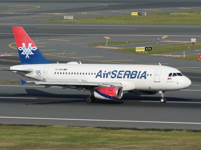 Flughafen Düsseldorf Air Serbia