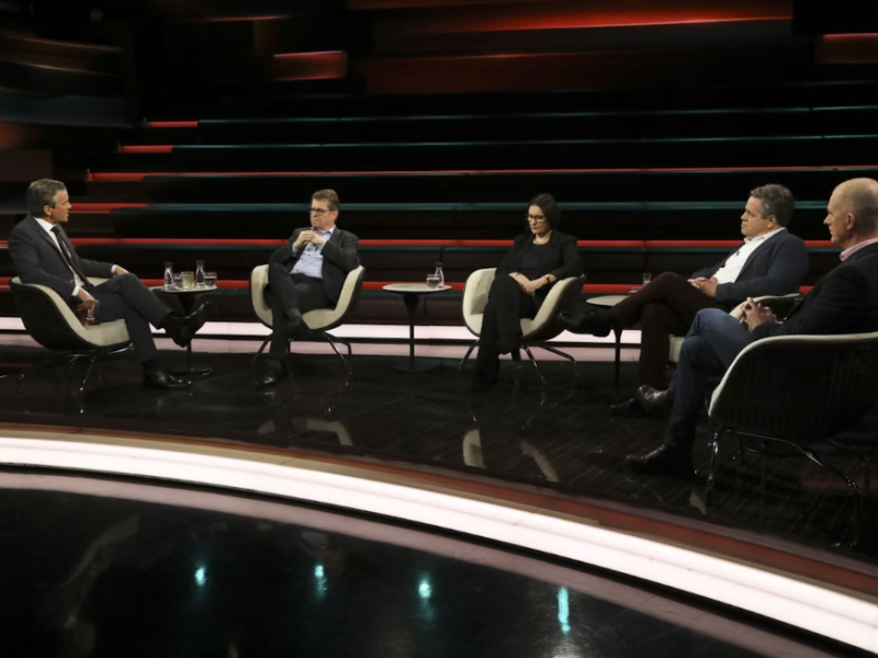 Bei Markus Lanz entfachte eine kontroverse Diskussion über den Ukraine-Krieg, die die Gemüter der Gäste spaltete...