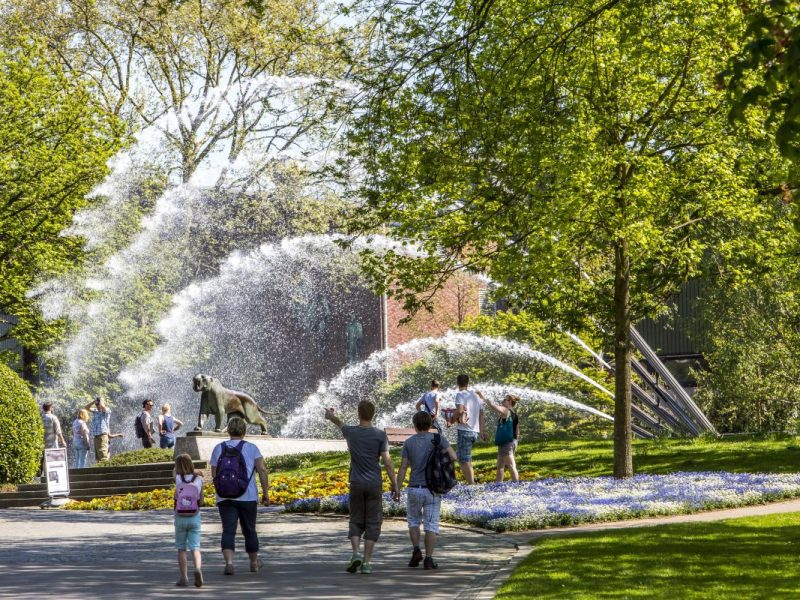 Grugapark in Essen: Besucher fragen sich, warum eine Attraktion noch immer noch still steht.