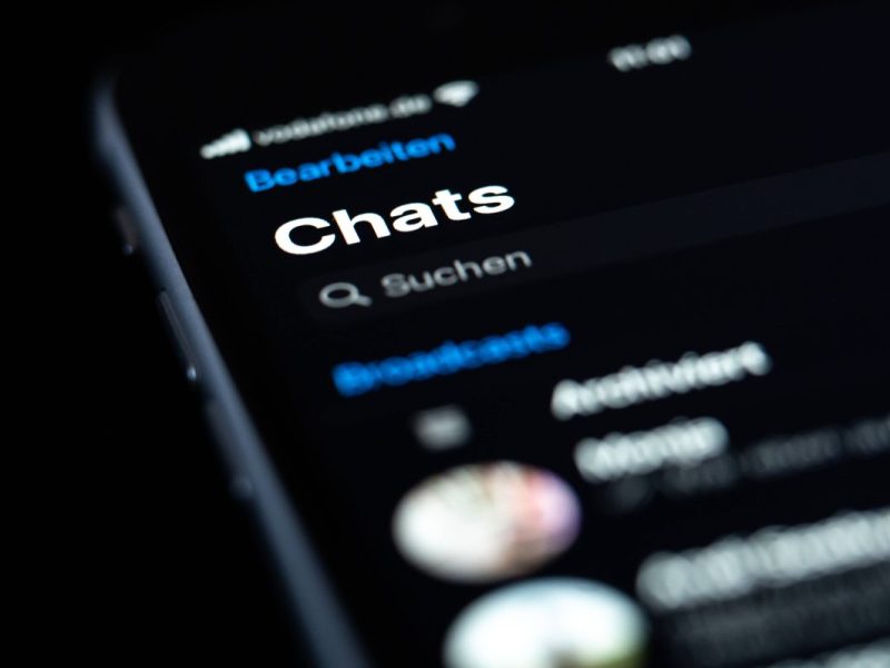 Ein neues Symbol auf Whatsapp soll bald alles einfacher machen.