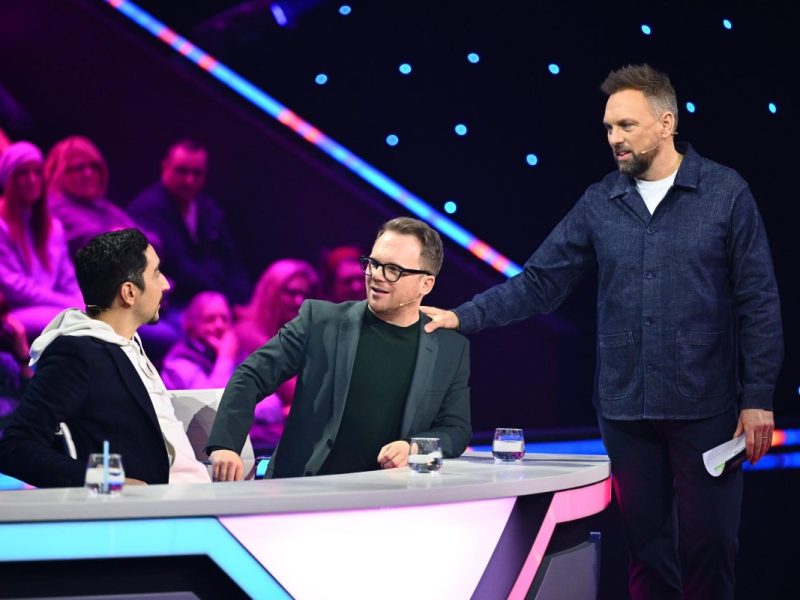 Auf ProSieben lief das Finale der neuen Rateshow „Wer isses?“. Doch konnten Ralf Schmitz, Sven Gätjen und Chris Tall die Zuschauer überzeugen?