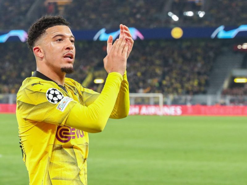 Jadon Sancho kriegt es mal wieder ab.