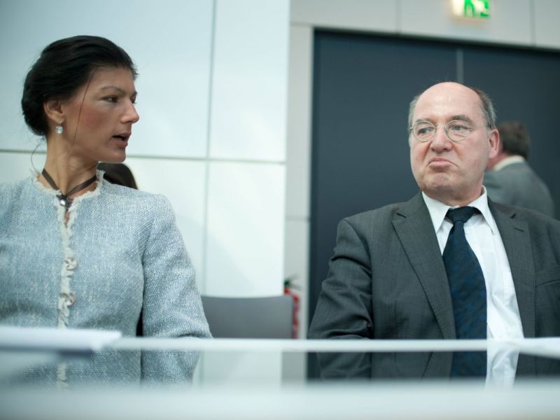 Gregor Gysi teilt gegen BSW-Chefin Sahra Wageknecht aus.