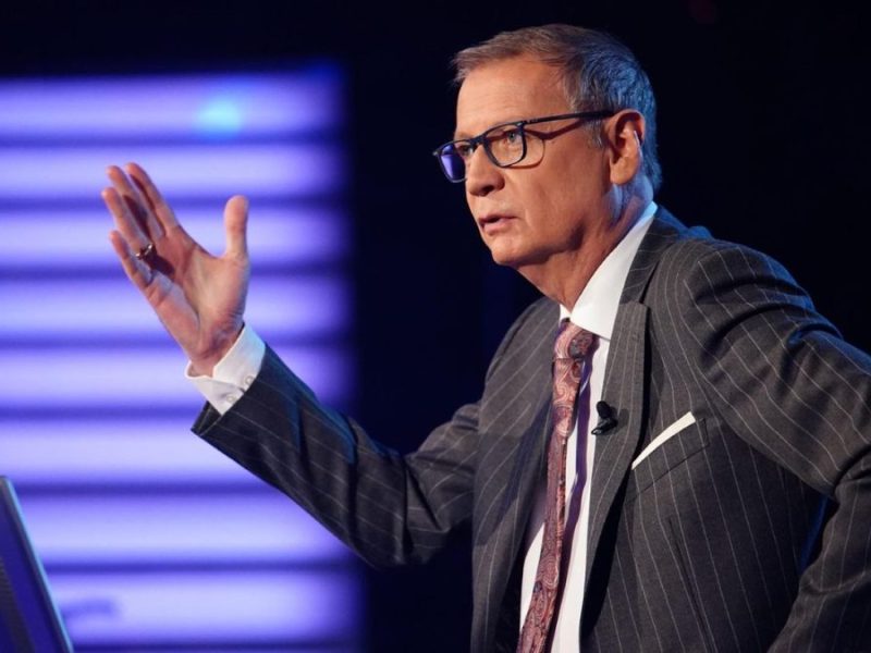 Bei „Wer wird Millionär?“ sorgt eine Kandidatin aktuell für Aufsehen. Warum DIESER Fußballspieler was damit zu hat…