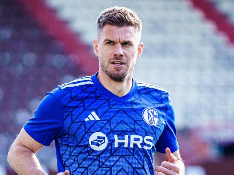 Simon Terodde macht beim FC Schalke 04 Schluss.