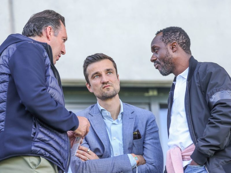 Der FC Schalke 04 steckt mitten in den Planungen für die kommende Saison. Dabei könnte auch ein Nachwuchsstar interessant werden.