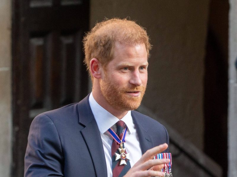 Prinz Harry steckt mitten im Kampf gegen einen riesigen Medienkonzern. Droht dem Royal nun eine finanzielle Schlappe?