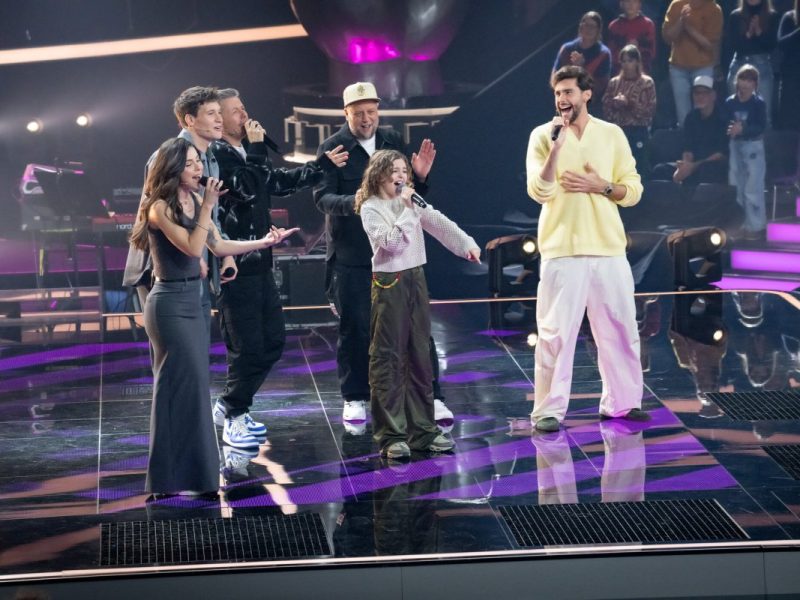 Mit „The Voice Kids“ versprach sich Sat.1 jede Menge glückliche Zuschauer. Doch jetzt herrscht beim Sender traurige Gewissheit...