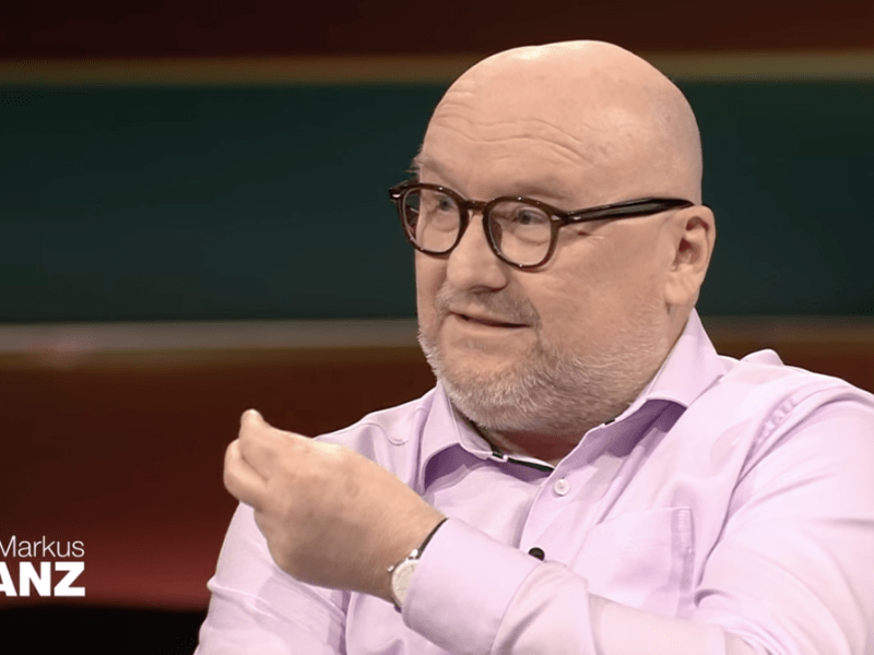 Bei Markus Lanz macht ZDF-Studiochef Jens Römmel seinem Ärger Luft. Der Grund: Die Migrationspolitik von Olaf Scholz...