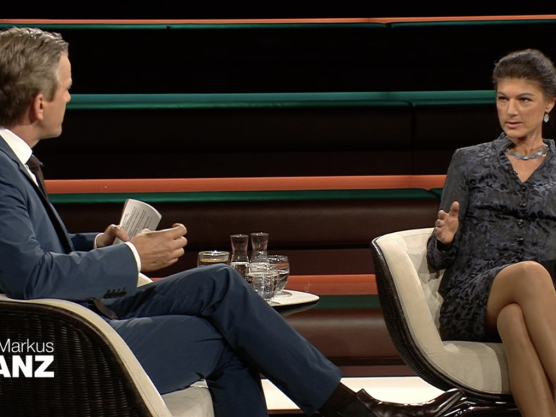 In der ZDF-Talkshow nahm Sahra Wagenknecht kein Blatt vor den Mund und teilte kräftig gegen die Corona-Politik und Karl Lauterbach aus.