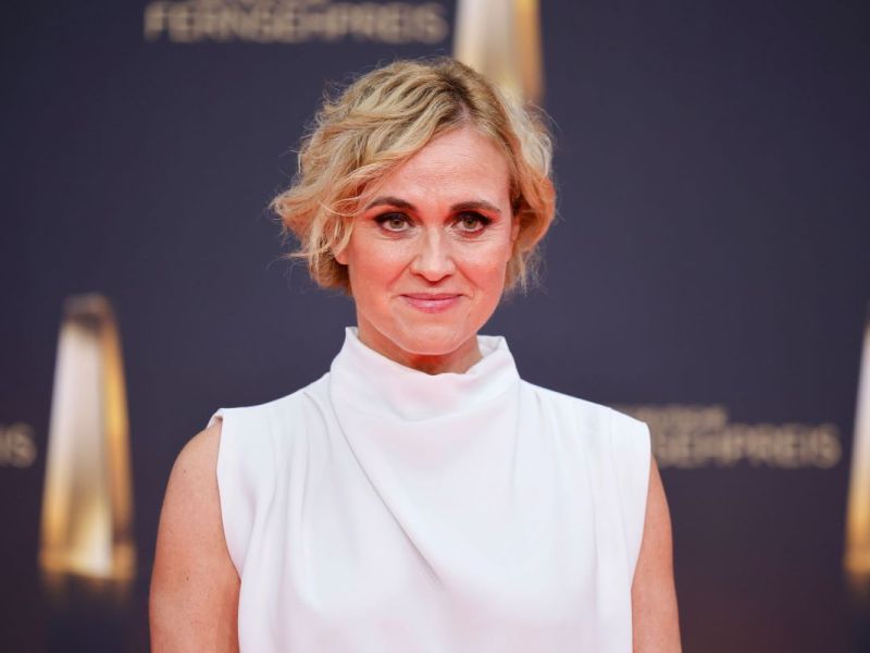 Moderatorin Caren Miosga beim Deutsche Fernsehpreis 2022