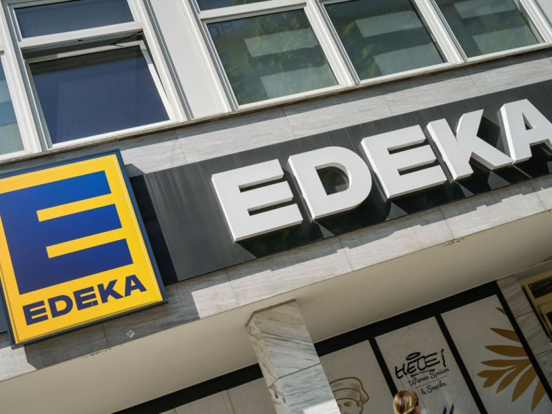 Ein Aushang im Edeka sorgt für ordentlichen Gegenwind im Netz.