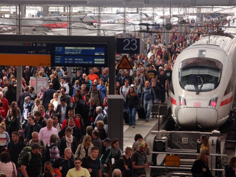 Eine Familie erlebte eine Horror-Fahrt mit der Deutschen Bahn