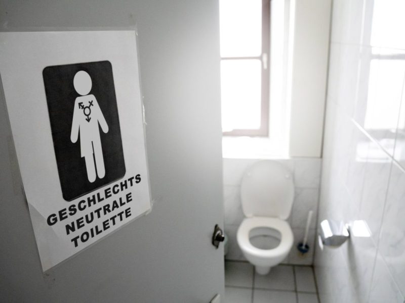 NRW: Genderneutrale Toiletten.