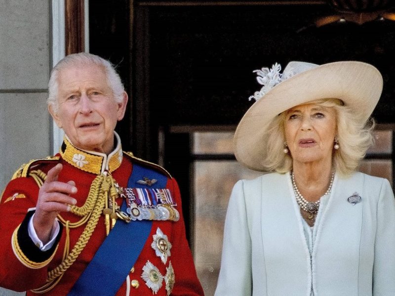 König Charles steht im Juni vor vielen Aufgaben. Ein Insider enthüllt nun, welche Sorge Gattin Camilla jüngst Kopfschmerzen bereitete...