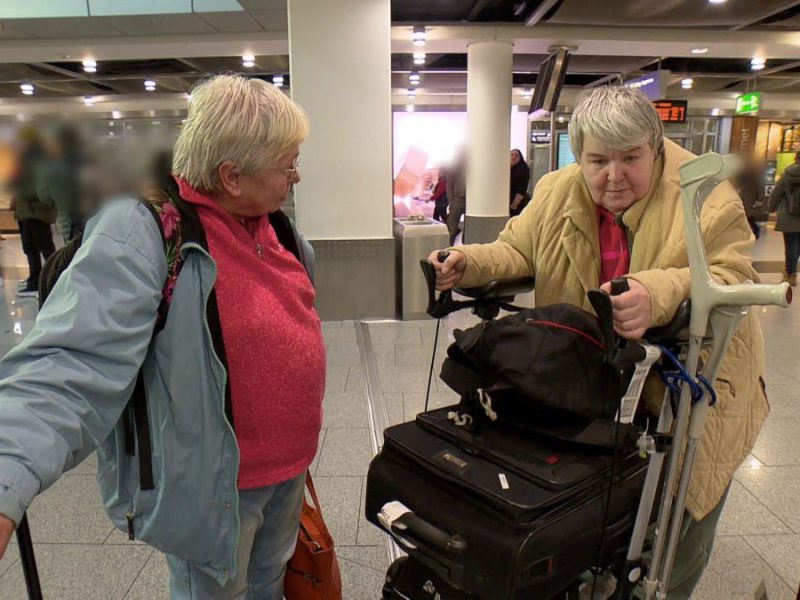 Elke Dagmar Hartz Rot Gold RTL2