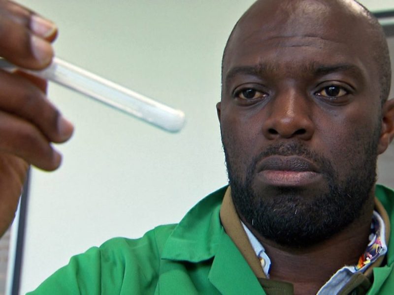 Die RTL2-Doku „Abgestempelt?!“ mit Hans Sarpei erfreute sich einst großer Beliebtheit. Doch jetzt herrscht beim Sender traurige Gewissheit...