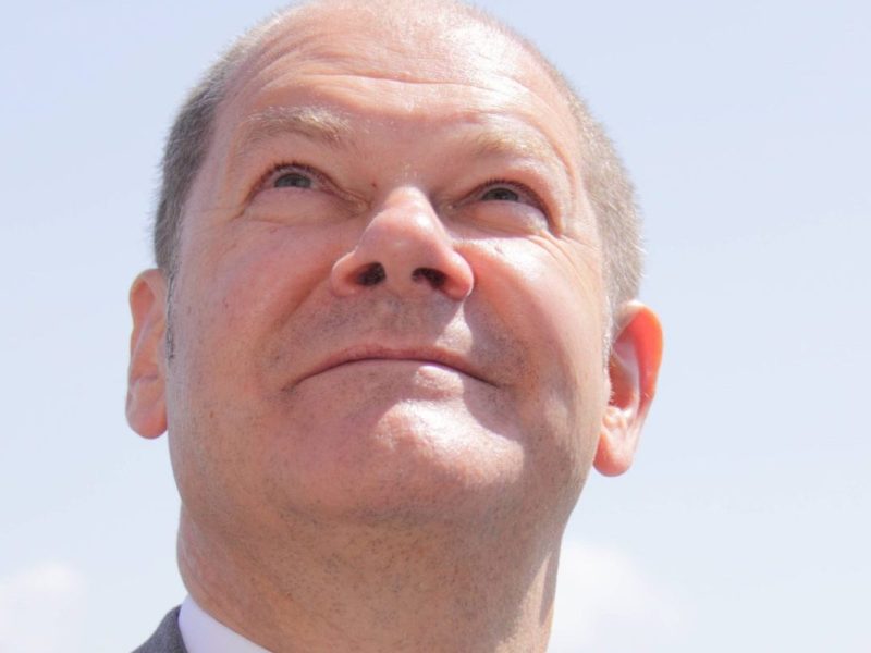 Kanzler Scholz und Olympia-Sportler