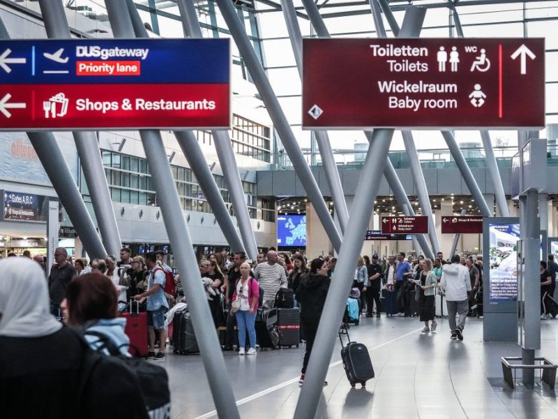 Flughafen Düsseldorf: Nachricht geht um
