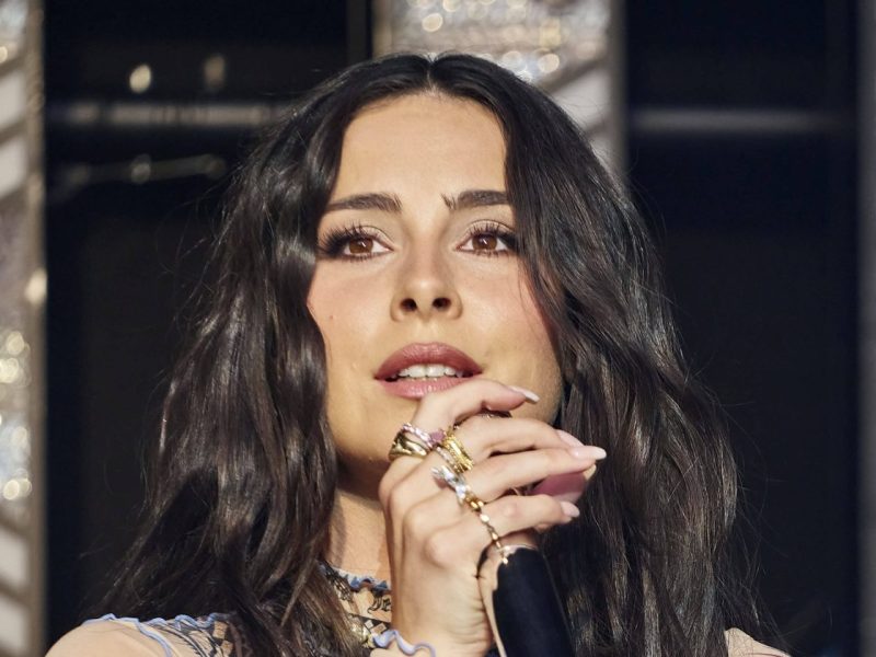 Schock bei ihren Fans. Lena Meyer-Landrut musste erneut einen Musikauftritt absagen. Dabei kam die Absage völlig „unerwartet“.