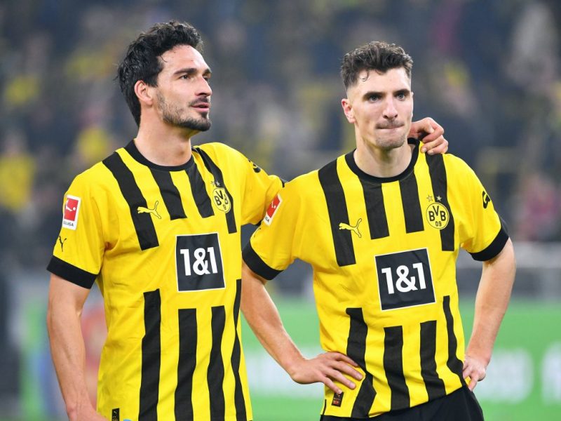 Nach langem Hin und Her ein hat Ex-BVB-Star nun bei einem neuen Klub unterschrieben. Allerdings könnte er nun ein dickes Problem bekommen.