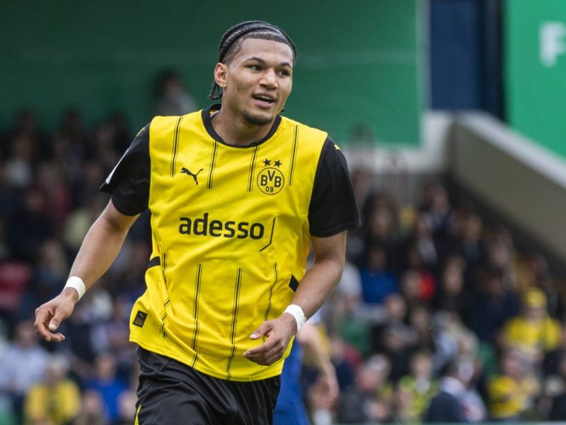 Paris Brunner bleibt erstmal bei Borussia Dortmund.