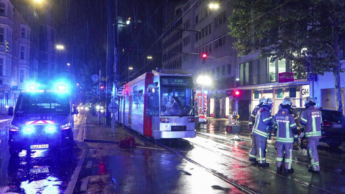 Straßenbahn-Unfall in Düsseldorf