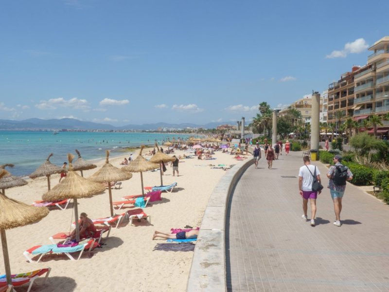 Viele Deutsche verbringen an der Playa de Palma ihren Urlaub auf Mallorca.