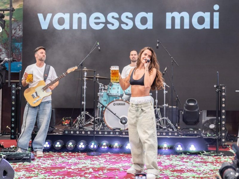 Cranger Kirmes: Die Vanessa Mai-Eröffnung im Festzelt