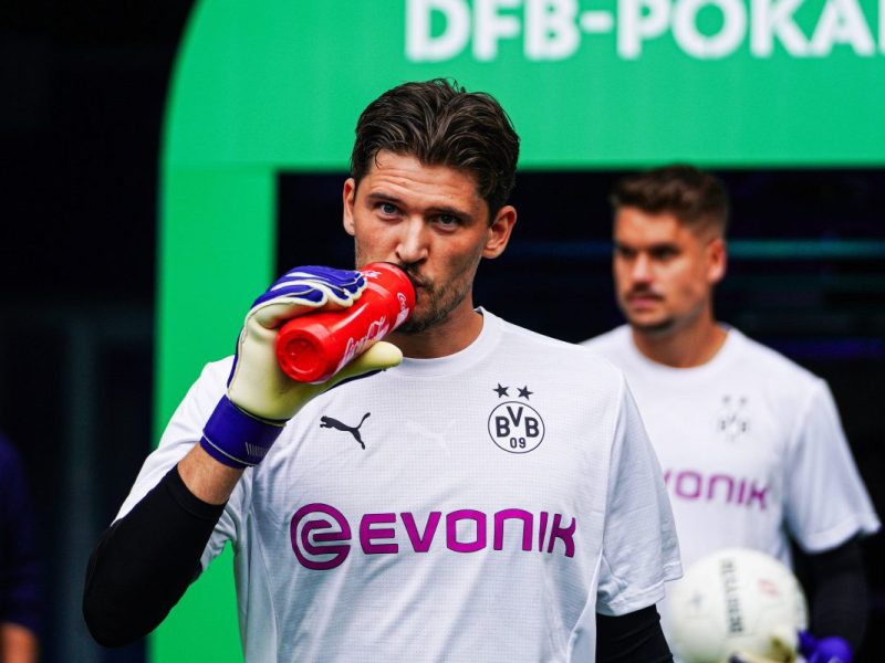 Alles ist klar für Gregor Kobel! Für den Stammtorhüter von Borussia Dortmund herrscht jetzt endlich Gewissheit.