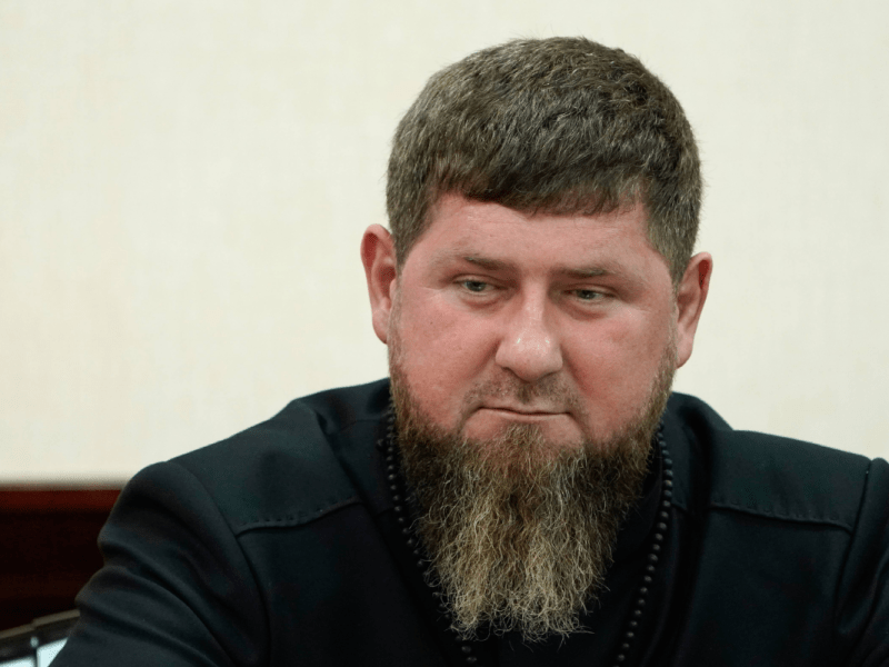 Putin-Freund Kadyrow prahlt mit einem Cyber-Truck von Tesla.