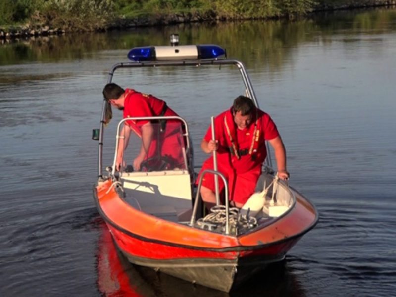 Ein Mann musste aus der Ruhr gerettet werden