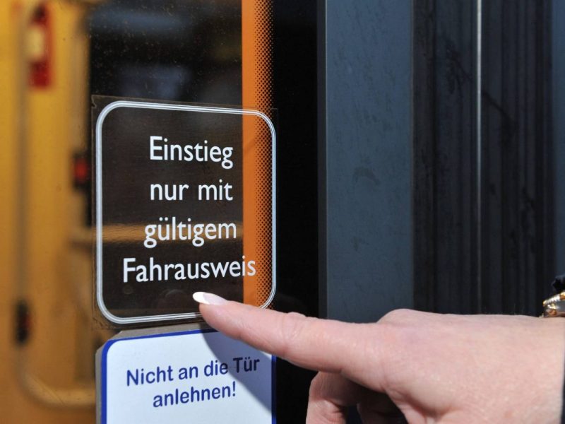 Bus und Bahn Schwarzfahrer